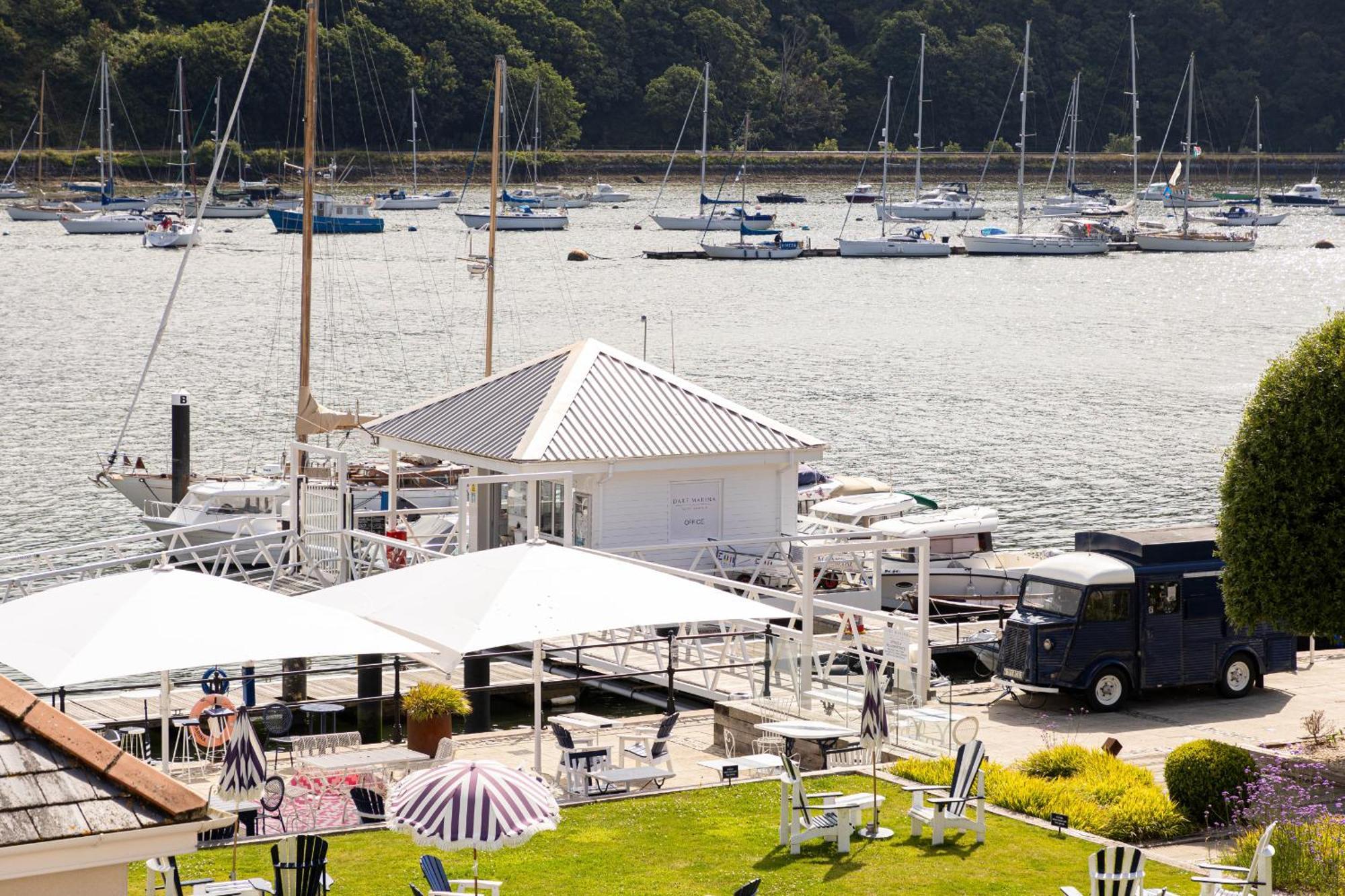 Dart Marina - Luxury Apartment On Marina Dartmouth Eksteriør bilde