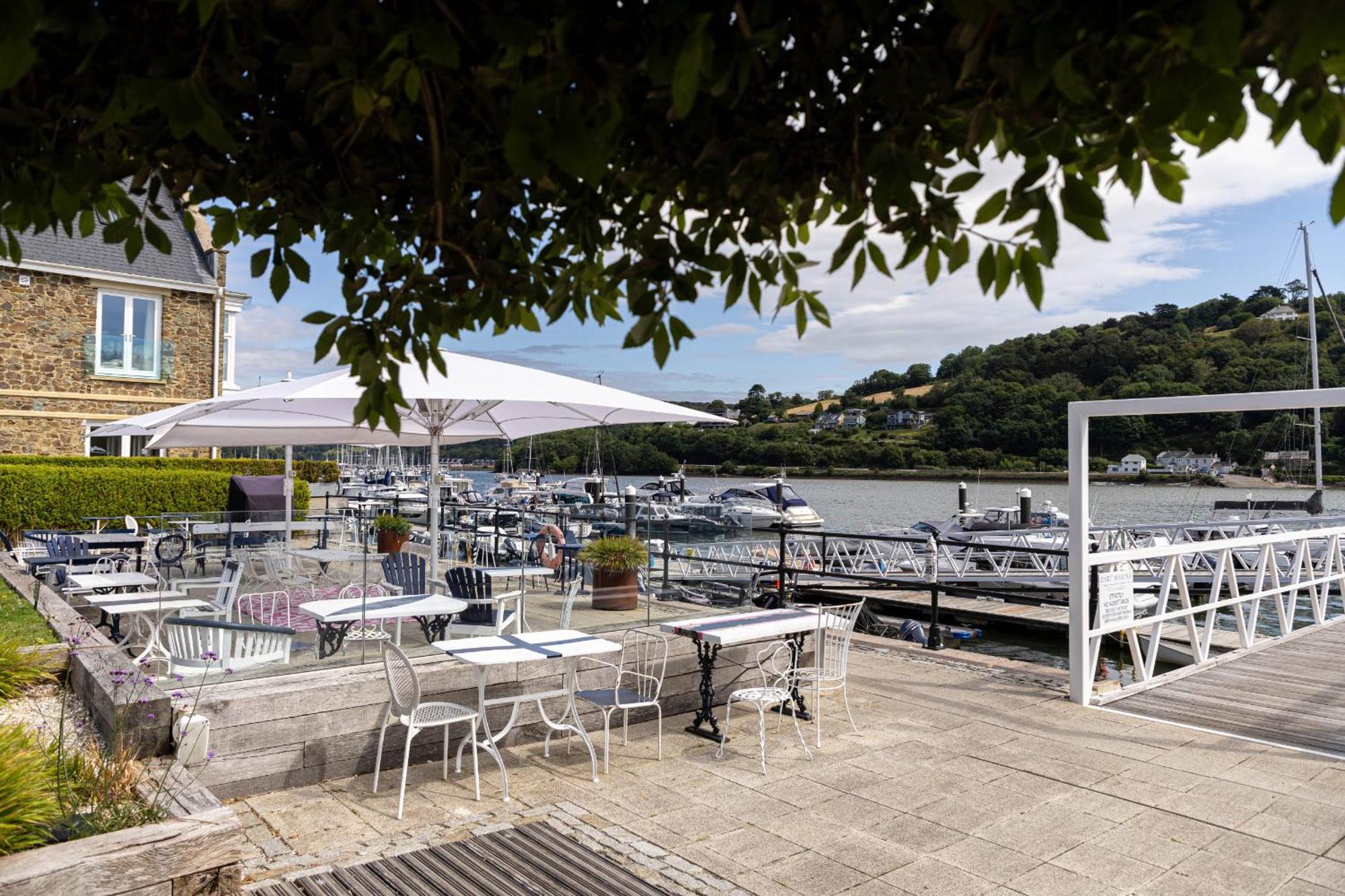 Dart Marina - Luxury Apartment On Marina Dartmouth Eksteriør bilde